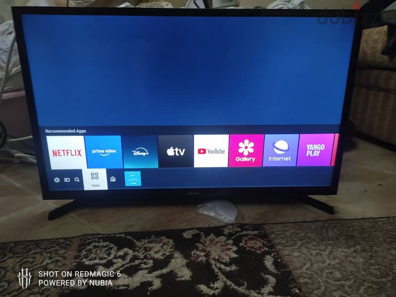 Samsung smart 32 inches 0