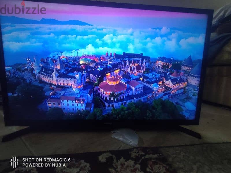 Samsung smart 32 inches 4