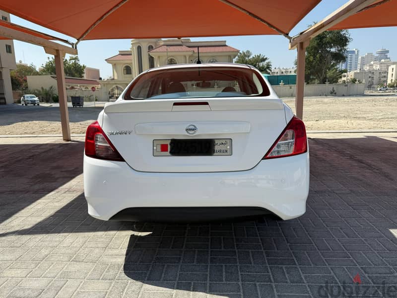 Nissan Sunny 2020 1