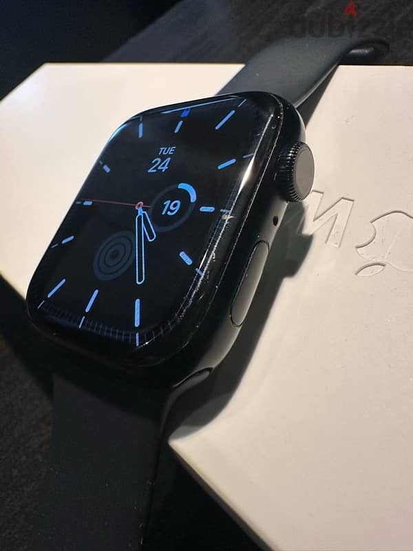 Apple watch 7 45mm cellular + gps 4