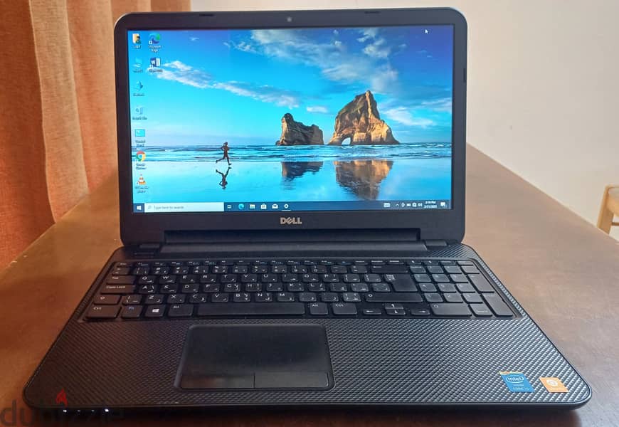 Hello i want to sale my laptop dell core i5 8gb ram ssd 256 gb dedicat 4