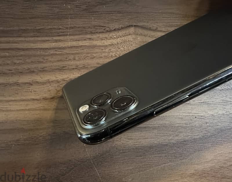 iPhone 11 Pro Max 7