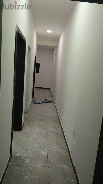 1 BHK roof top flat for rent with Lift near lulu Riffa