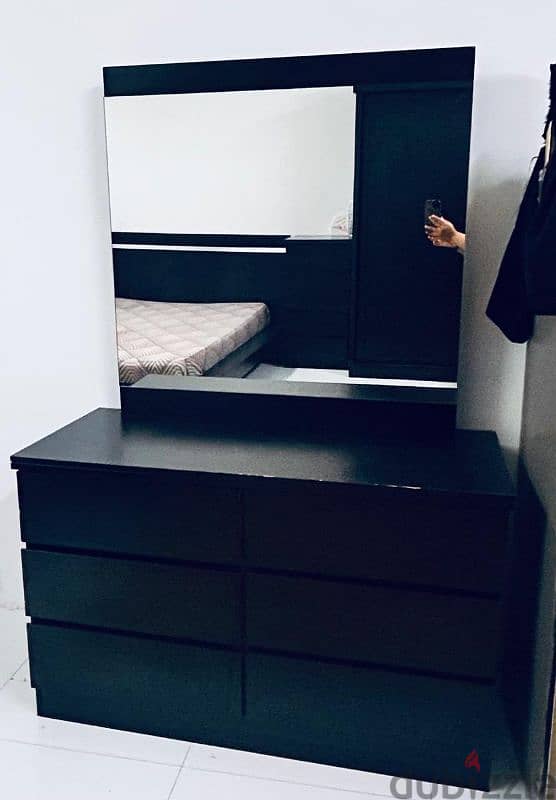 bed for sale with set 3