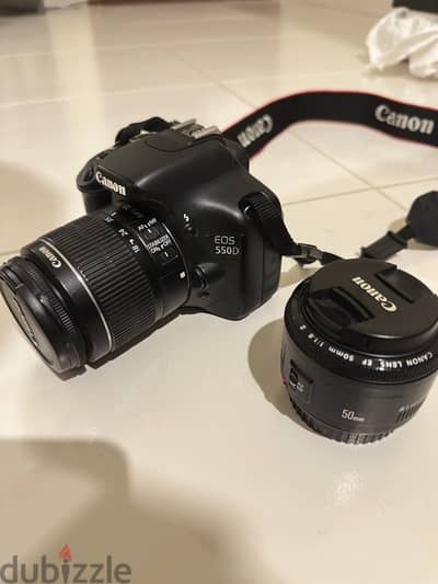 canon 550D with lens 50mm