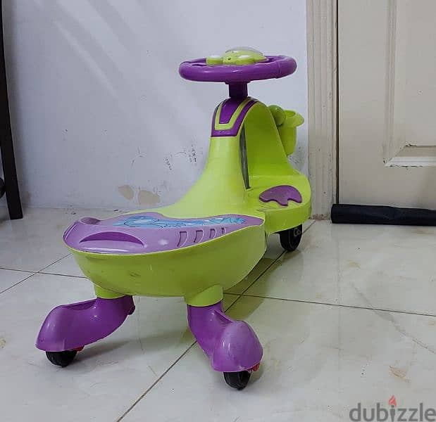 Kids Ride Swing Car/ Wiggle Car 2