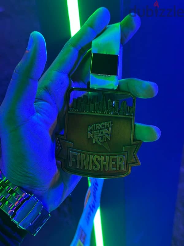 Mirchi neon run medal 0