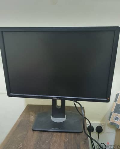 60hz Dell monitor 21 inch for sale (with HDMI adapter)