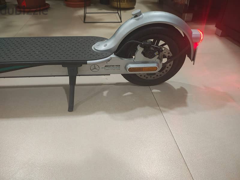 FLASH SALE - Mi Electric Scooter Pro 2 Mercedes-AMG Petronas F1 Team 1