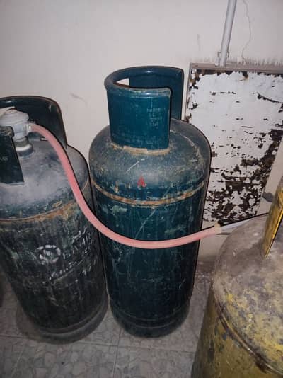 Bahrain Gas cylinder