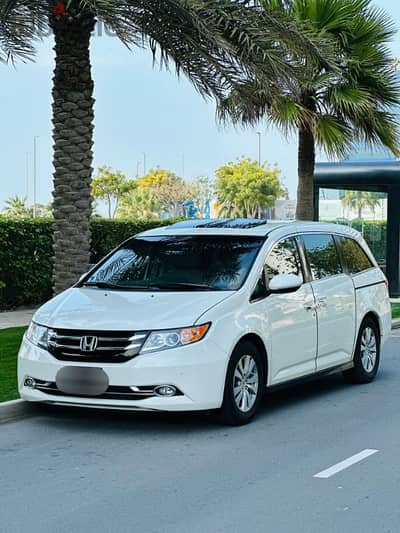 Honda Odyssey Touring Limited  Year-2016. single owner 8 seater family