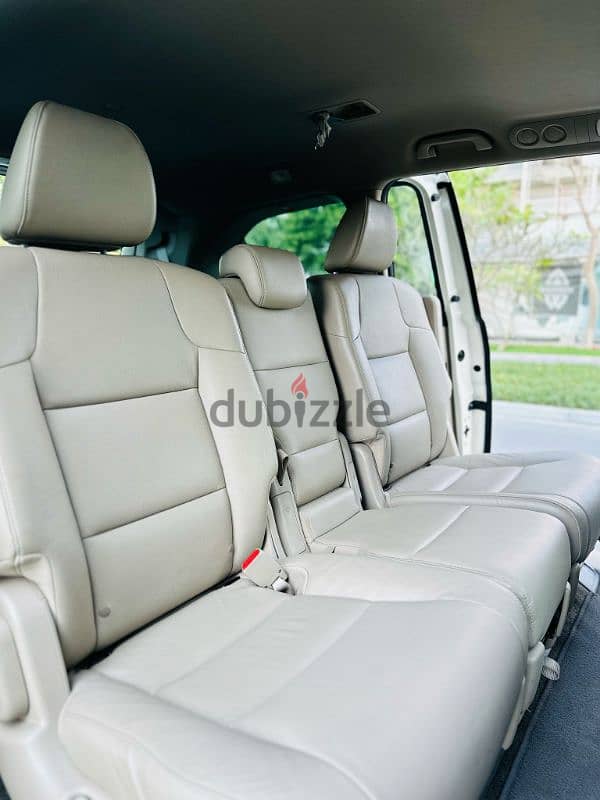 Honda Odyssey Touring Limited  Year-2016. single owner 8 seater family 12