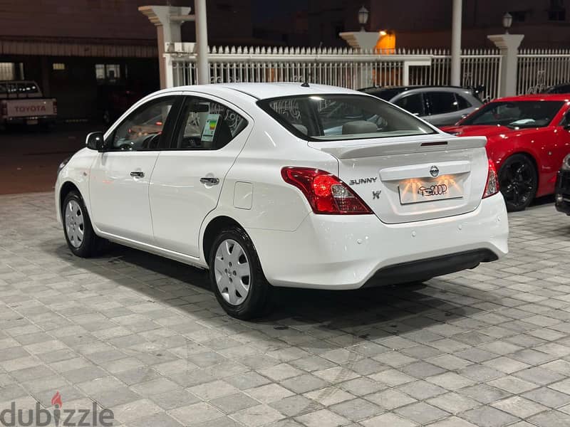 Nissan Sunny 2023 10