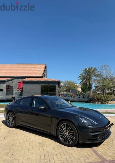 Porsche Panamera 2017 57km only