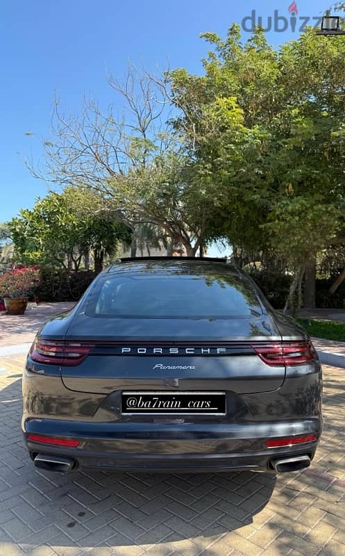 Porsche Panamera 2017 57km only 3