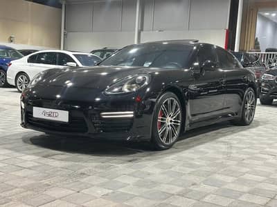 Porsche Panamera GTS 2016