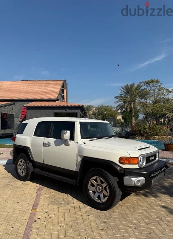 Toyota FJ Cruiser 2022 under warranty 0