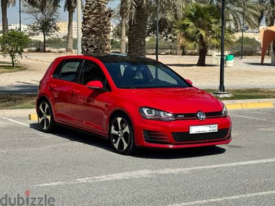 Volkswagen GTI 2015 red