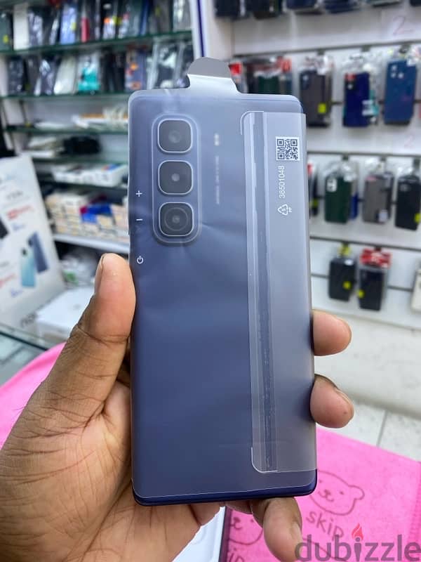 Infinix hot 50 pro plus 8+8 gb ram 256gb storage like brand new 3