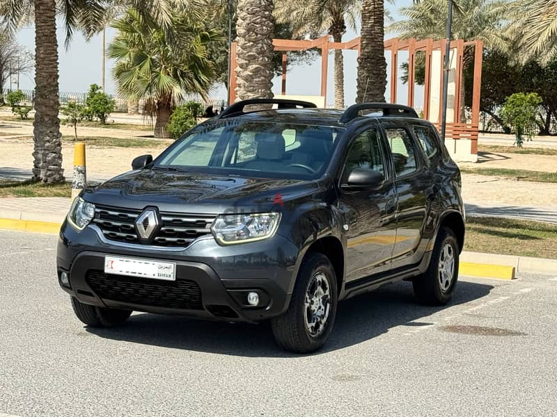 Renault Duster 2019 grey 1