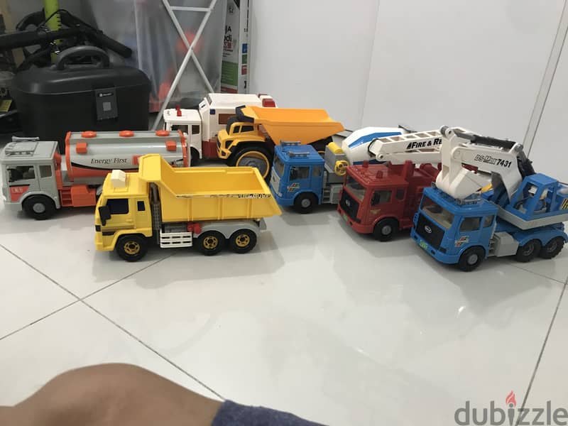 7 heavy vehicle toys - all for 20BD only(mob. 33899639) 3