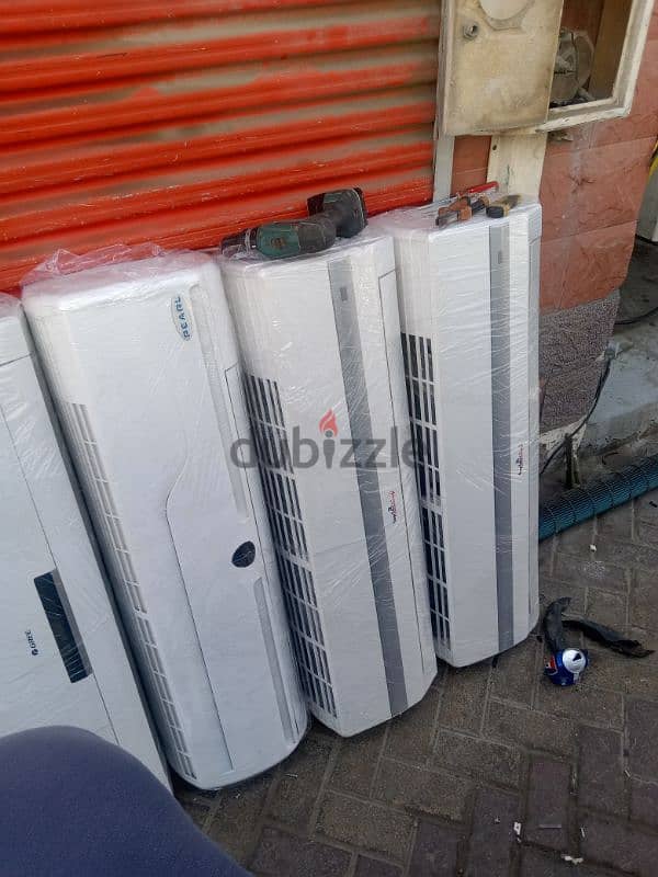 I have shop for selling AC second hand and repairing AC 6