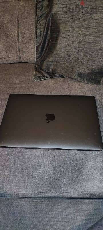 MacBook pro 2017 1