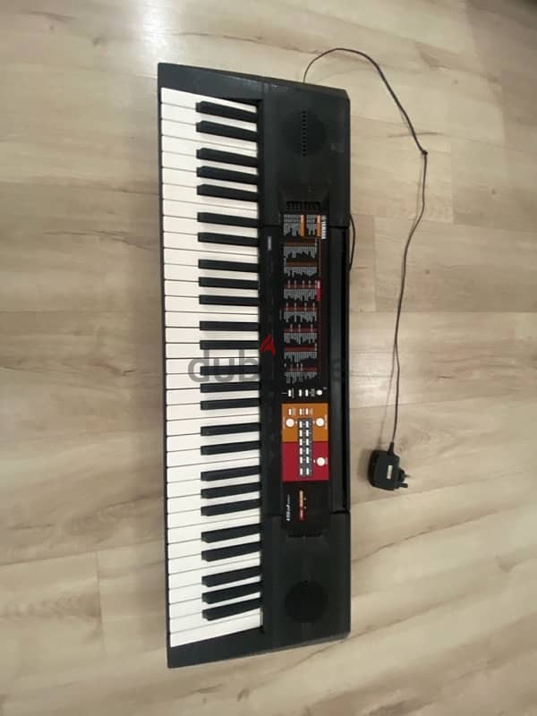 original YAMAHA piano 0