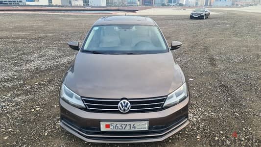 Volkswagen Jetta 2016 Lady Used Full Option Perfect Condetion