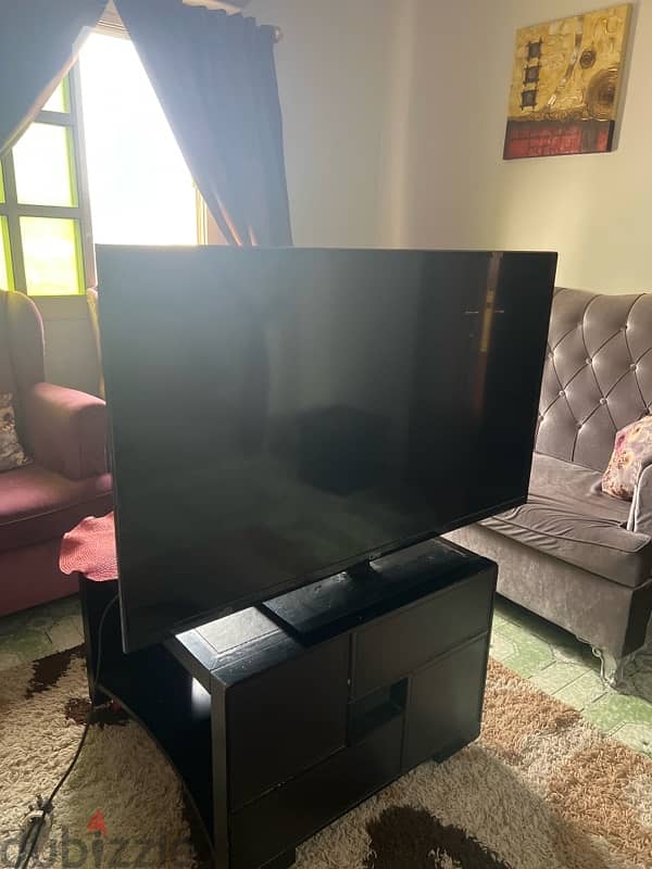 Class 50inch Tv New condition 0