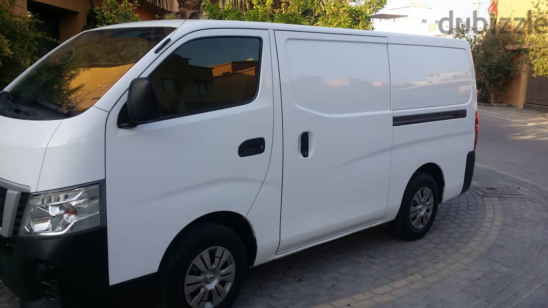 Nissan UrVan Bus Cargo Van Well Mantaine Single Ownar 3