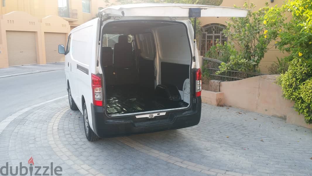 Nissan UrVan Bus Cargo Van Well Mantaine Single Ownar 4