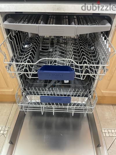 Siemens dishwasher in excellent working condition