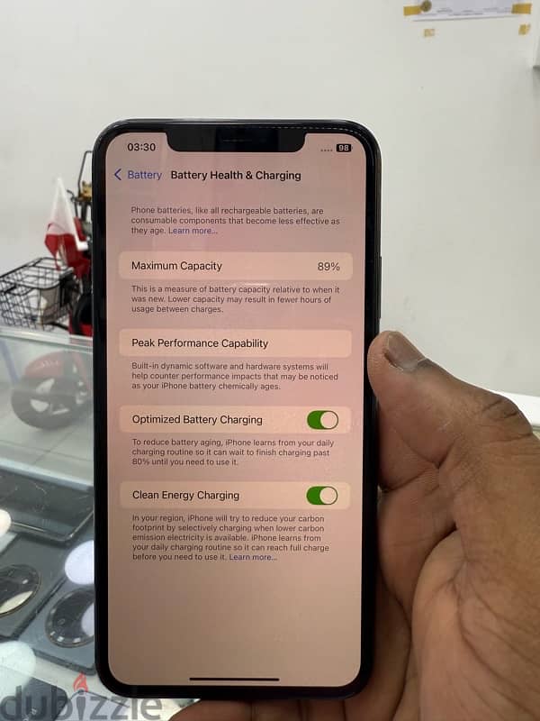 I phone 11 pro max 64gb memory Lcd changed But original 89% Battery 3