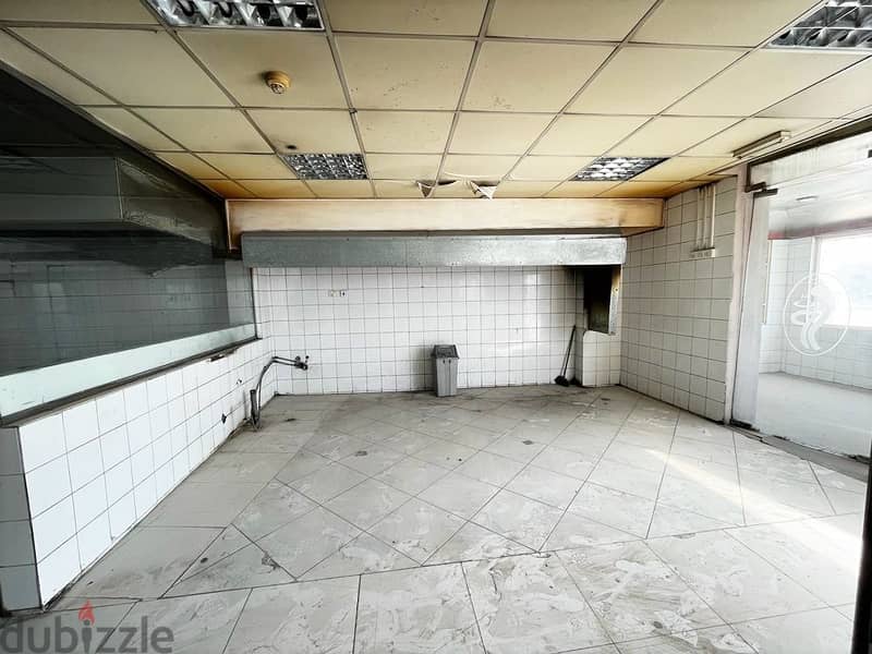 Premium Restaurant/Showroom for Rent – Buhair (Highway Facing)! 1