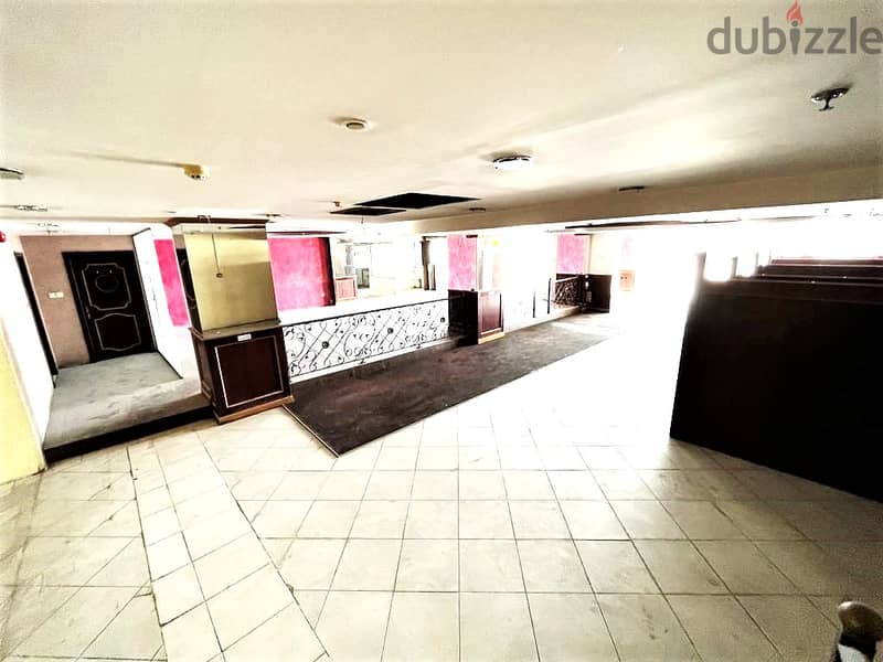 Premium Restaurant/Showroom for Rent – Buhair (Highway Facing)! 9