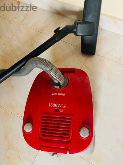 Vaccum cleaner