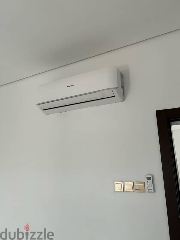 I have four air conditioner used for 6 months only in good condition 1