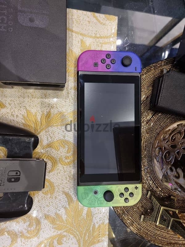 nintendo switch  with free stuff 0