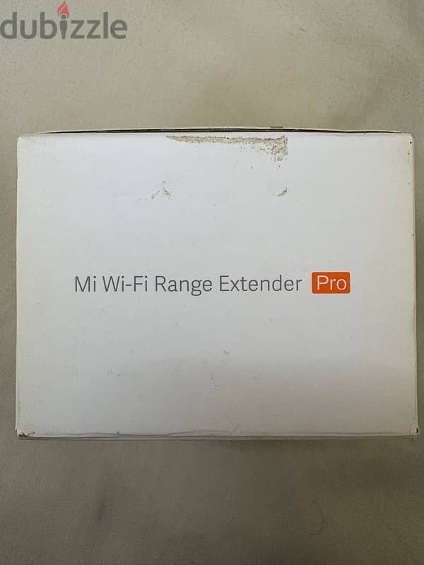 Mi Wifi Range Extender Pro 1