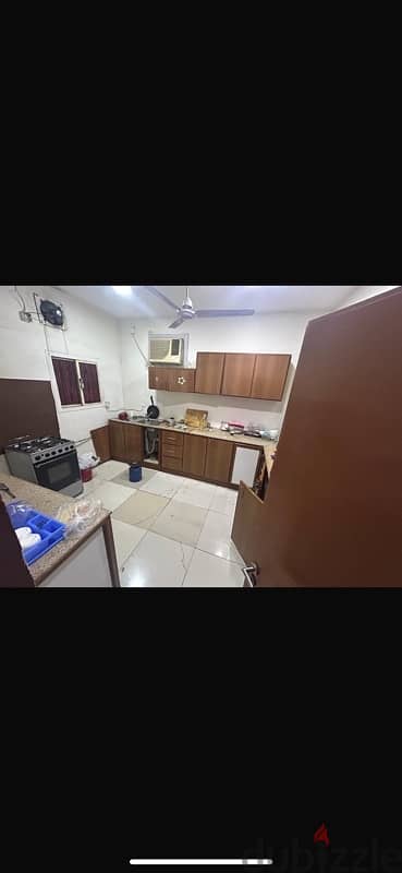 Flat for Rent in Isa Town – 3BHK, Semi-Furnished 1