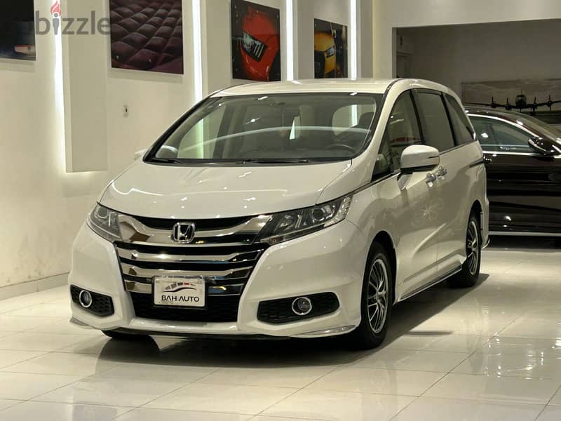 Honda Odyssey 2019 model v4   7 seater family FOR SALE 2