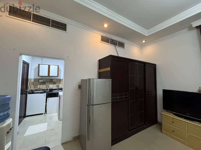 STUDIO FLAT, ADLIYA, NEAR AL HILAL HOSPITAL, 5