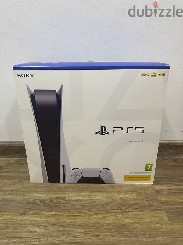 PS5 Disk edition with two controllers 0