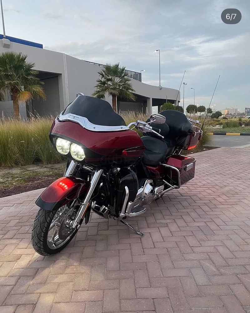 For sale Harley Davidson Road Glide CVO 1