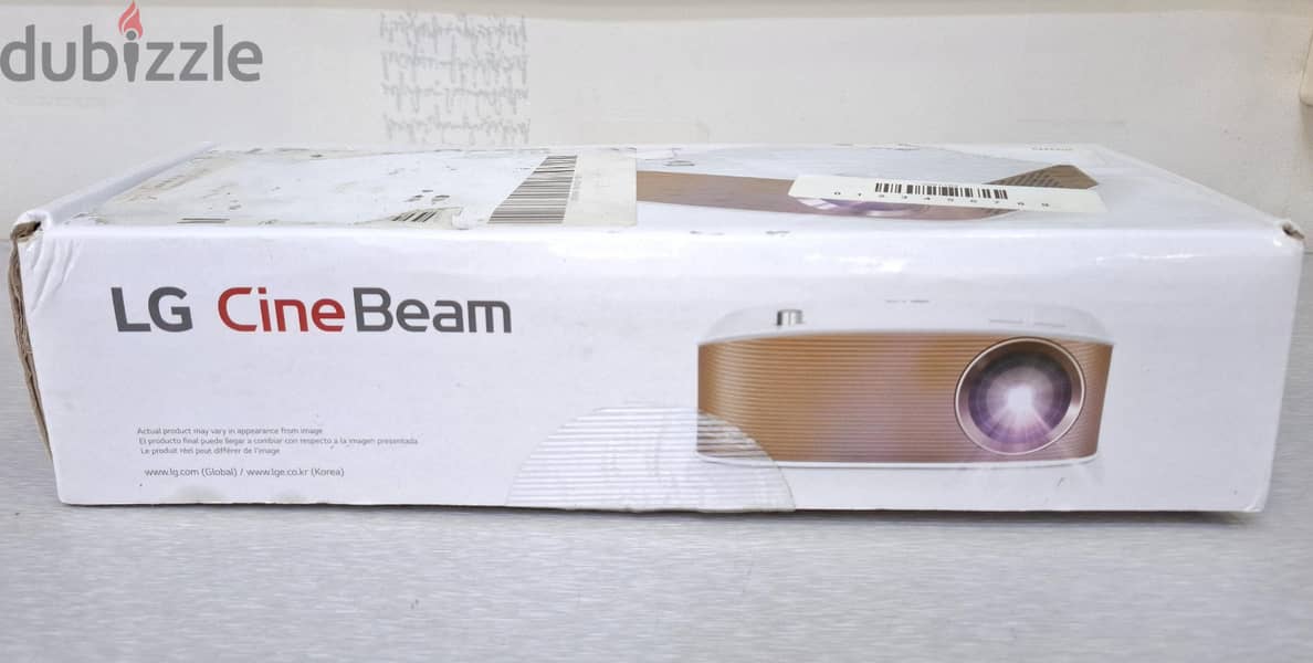 LG CineBeam Projector (Portable) Built-in Battery USB HDMI Port 10"to 1