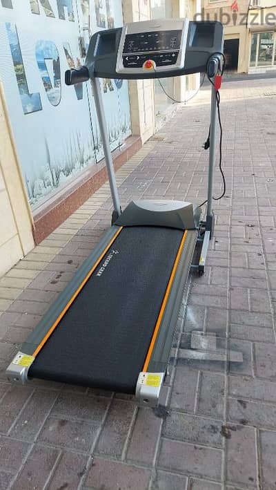 treadmilll for sale 60bd