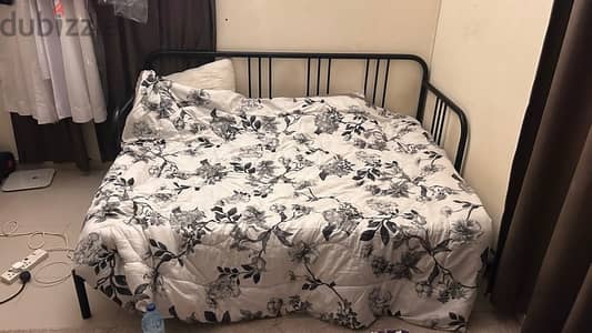 bed for sell without the mattress