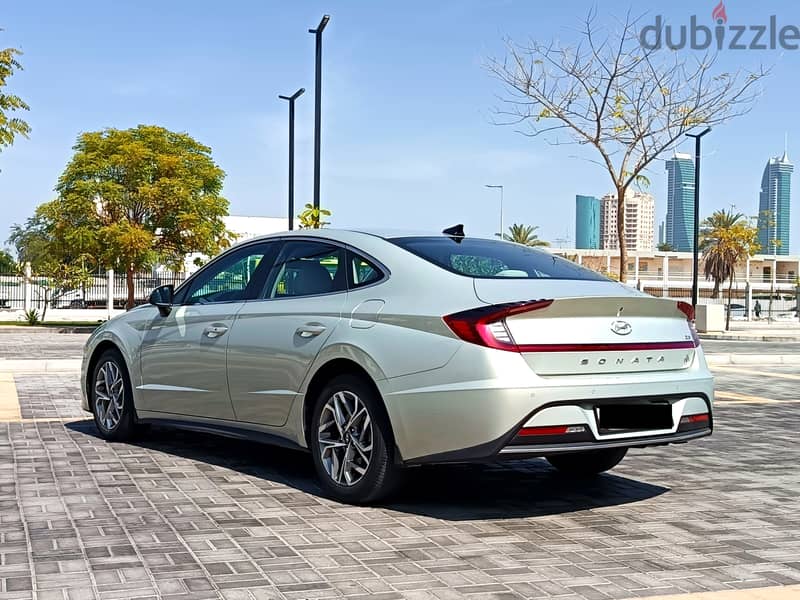 Hyundai Sonata 2020-SINGLE OWNER NO ACCIDENT 4