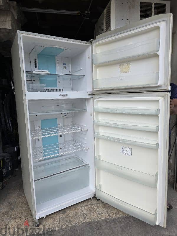 Toshiba 600 litre refrigerator for sale 3